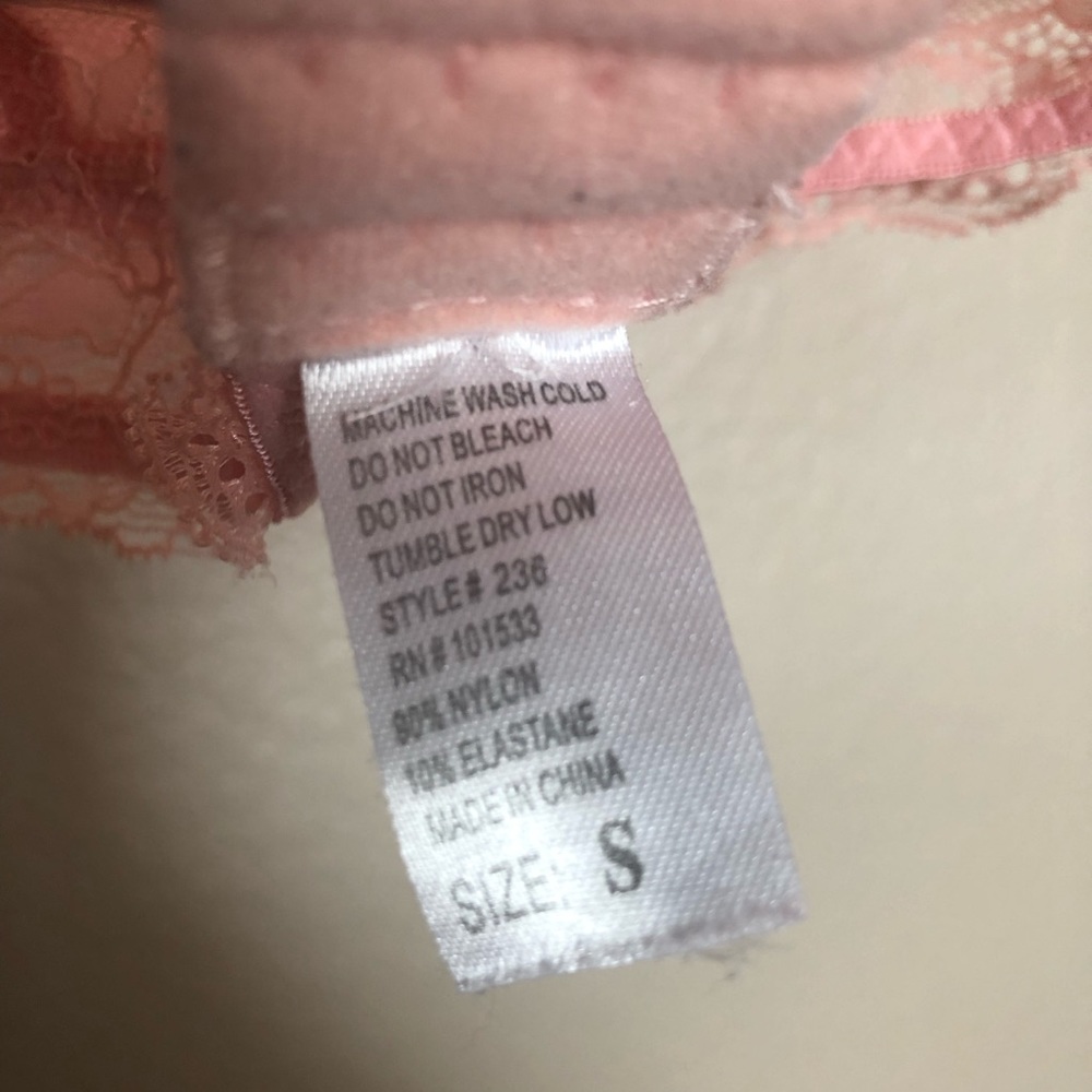 Pink Lace Bra - Picture 5 of 5